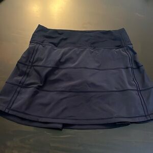 Navy pace rival lululemon skirt